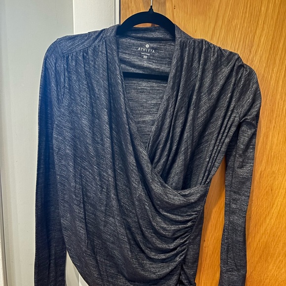 Athleta Charcoal Heathered Wrap Top. Women’s XS. - Picture 1 of 3